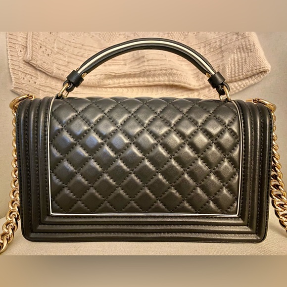 Chanel Classic Flap Black Medium Boy Bag with Top Handle - Picture 6 of 16